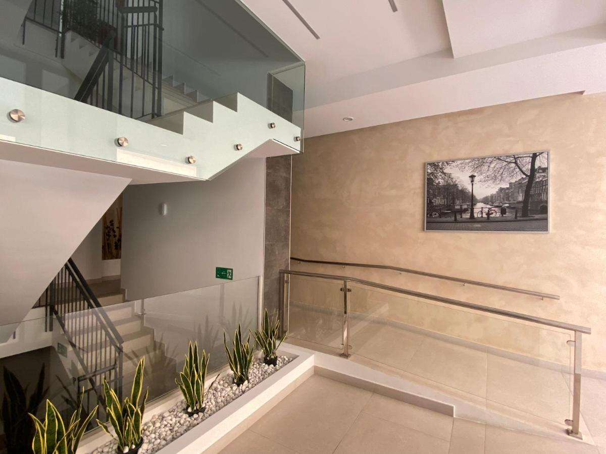 Casa Bella Malaga City Apartment Екстер'єр фото